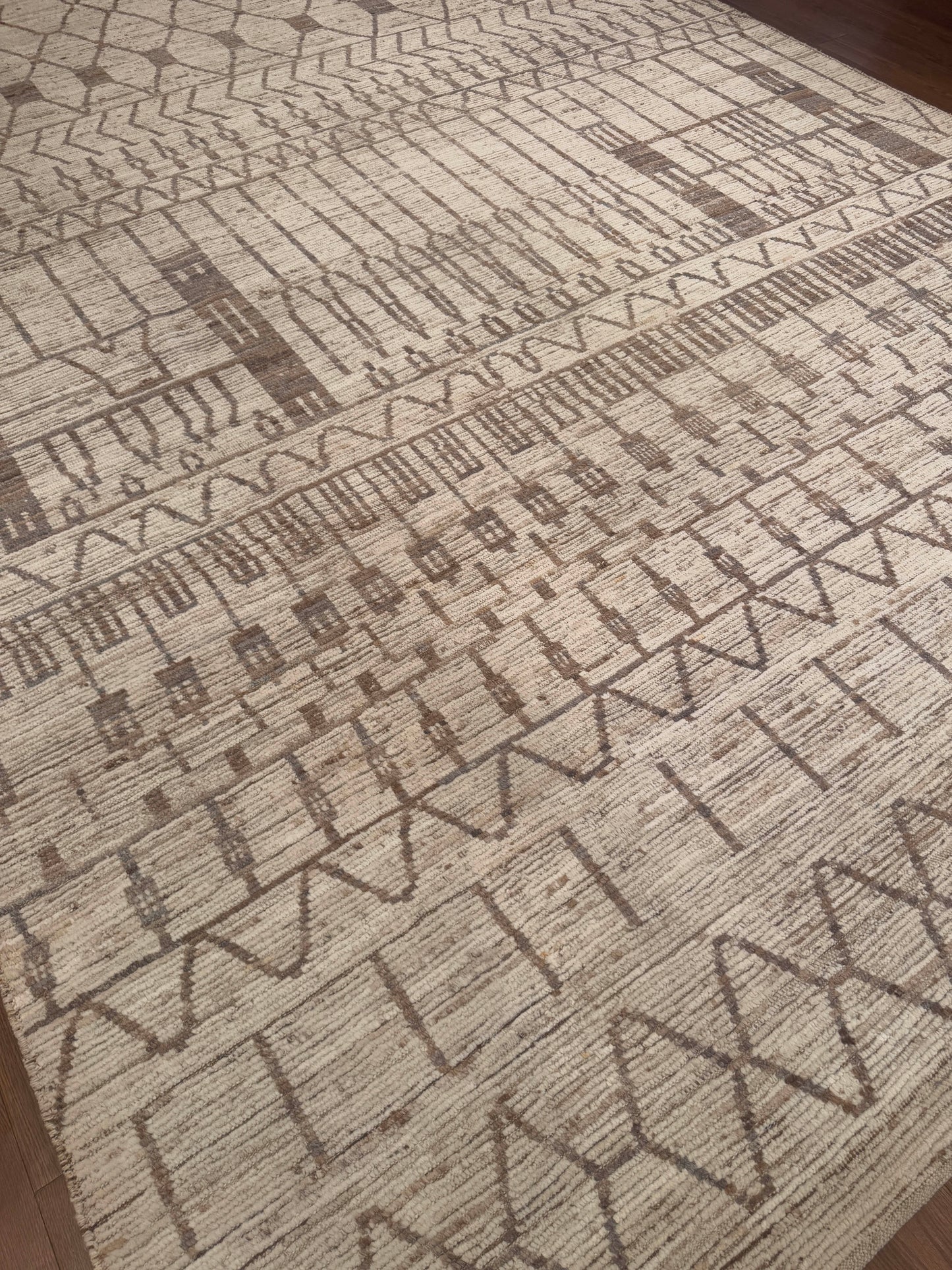 Moroccan NJ17285 - 10.3 x 14.2
