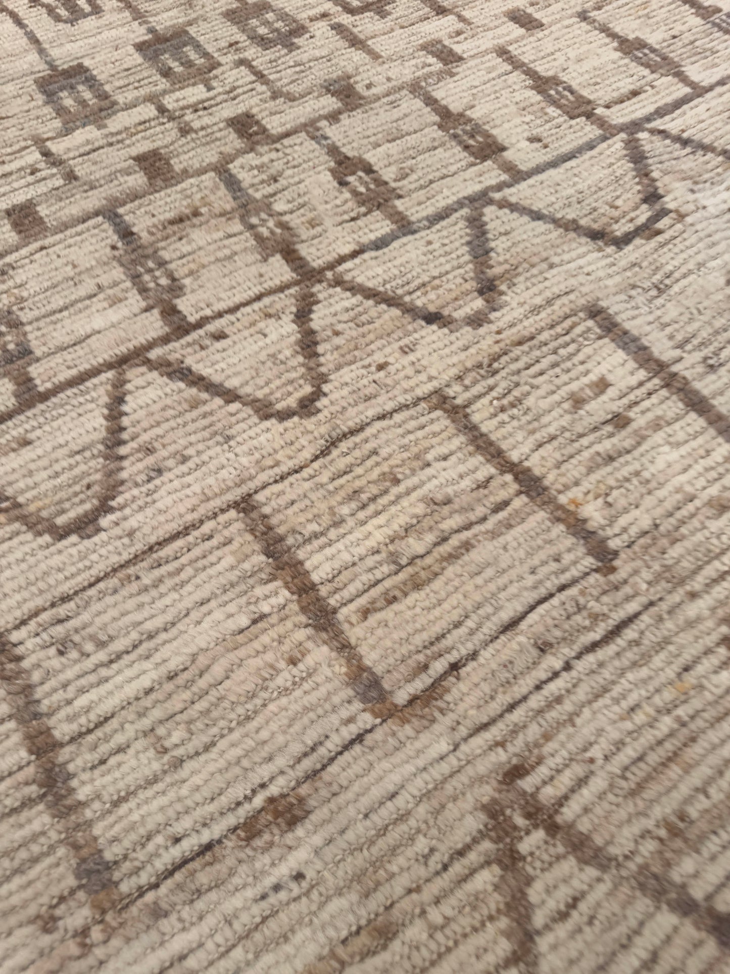Moroccan NJ17285 - 10.3 x 14.2