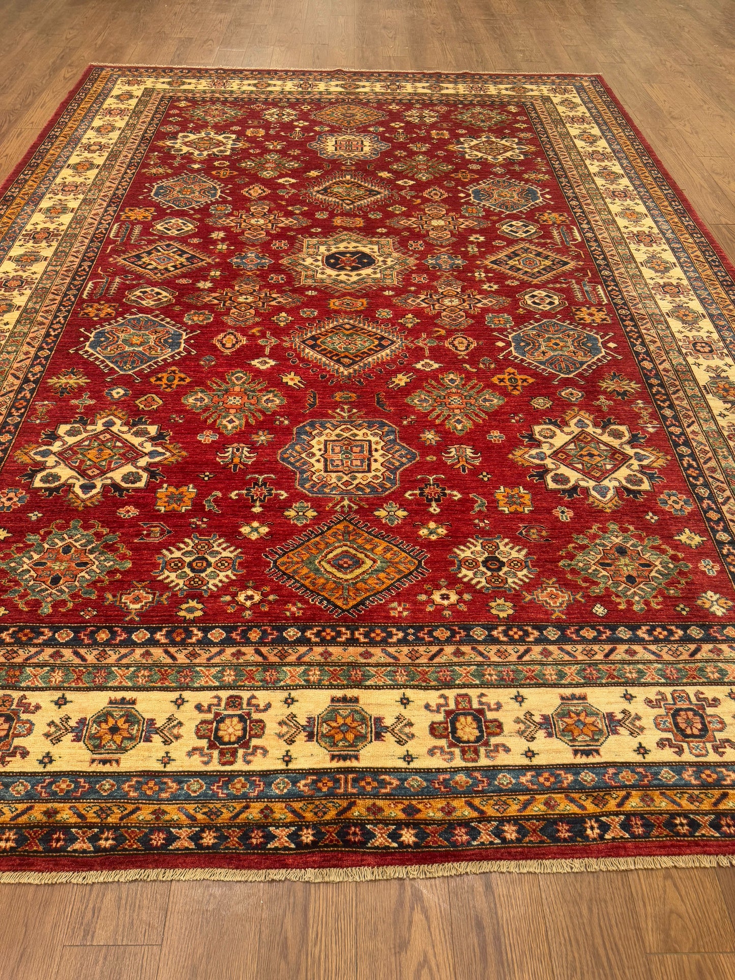 Kazak NJ1757 - 9.1 x 12.7