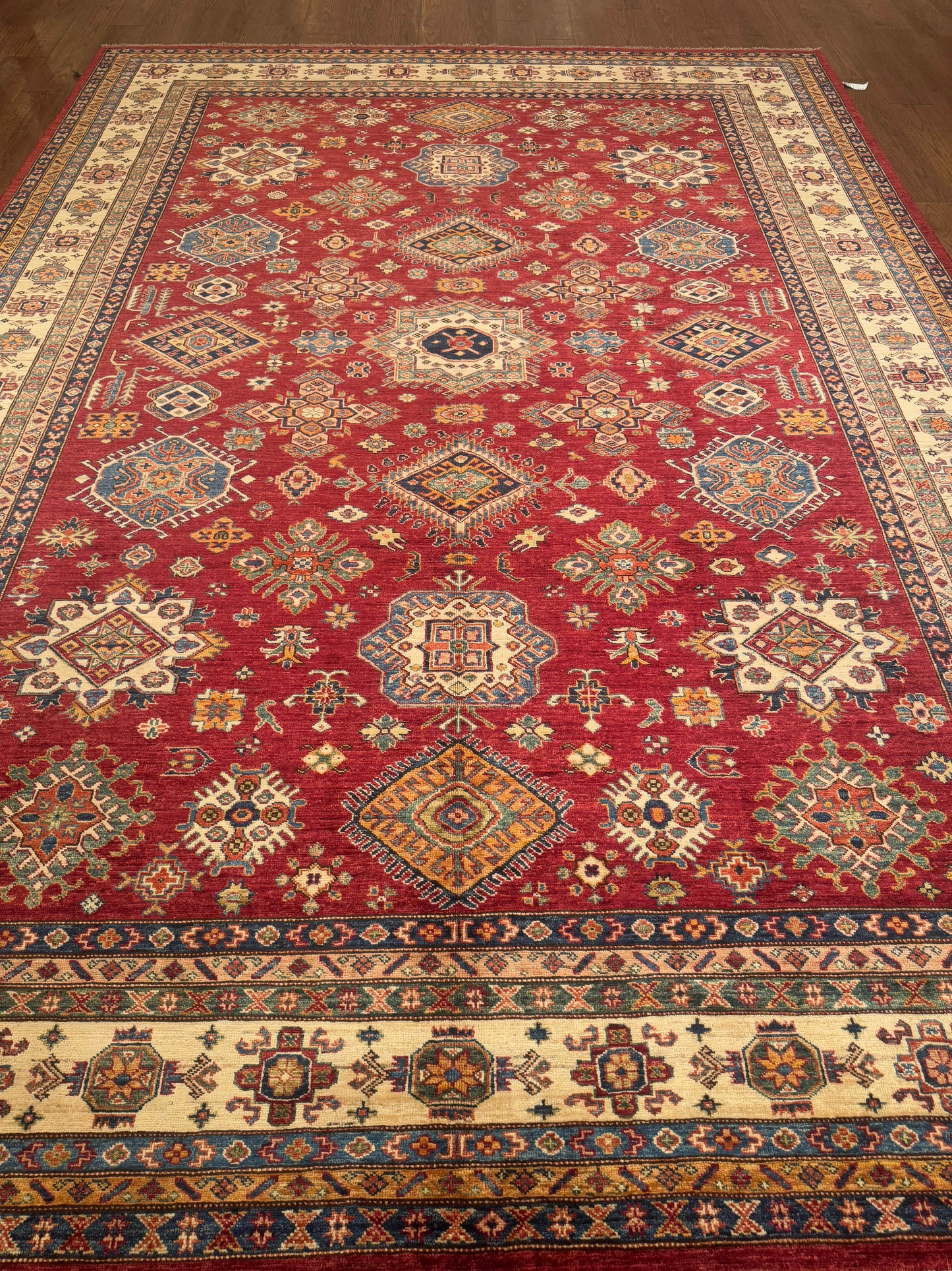 Kazak NJ1757 - 9.1 x 12.7