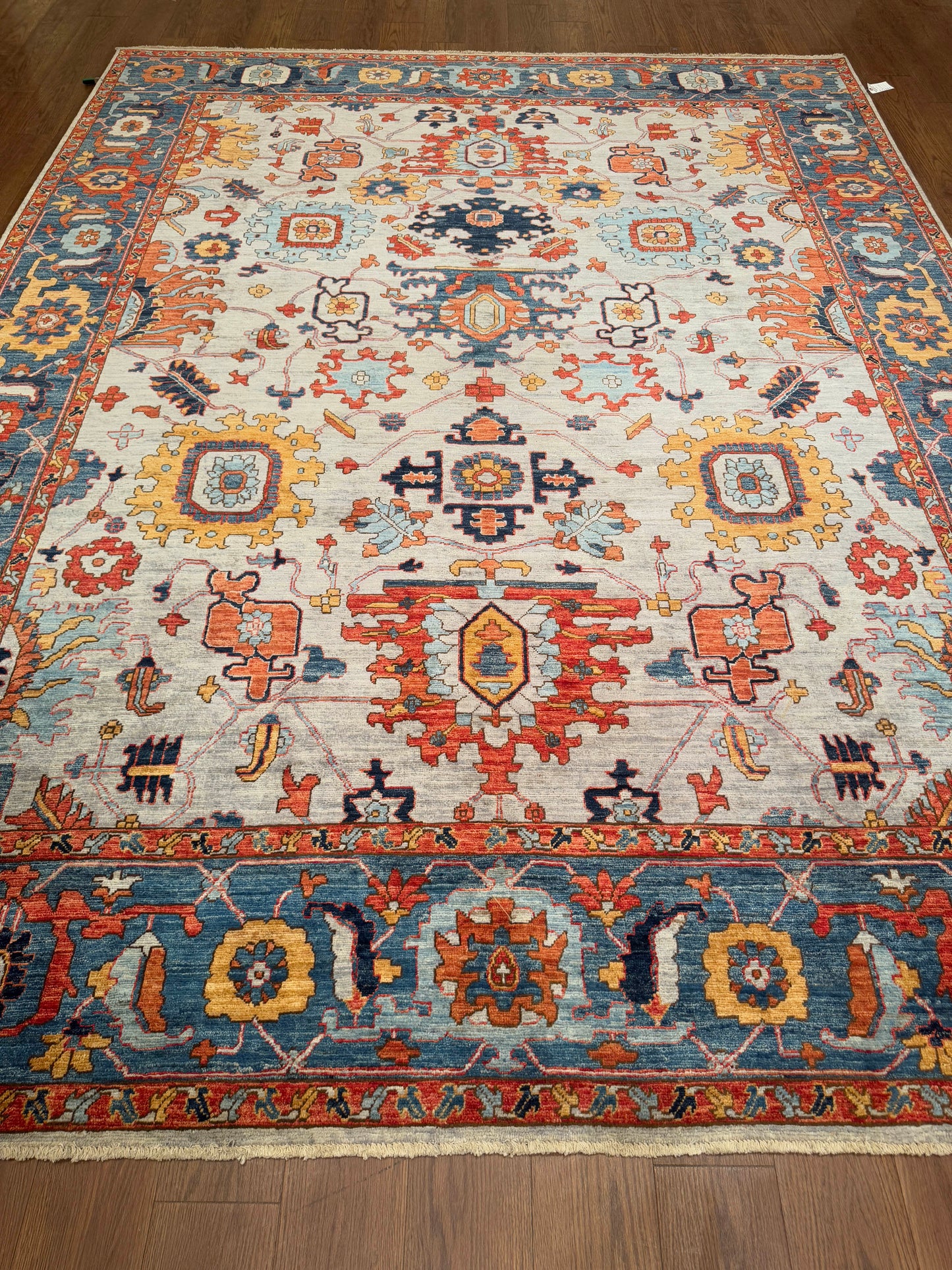 Ariana NJ1758 - 8.3 x 10.10