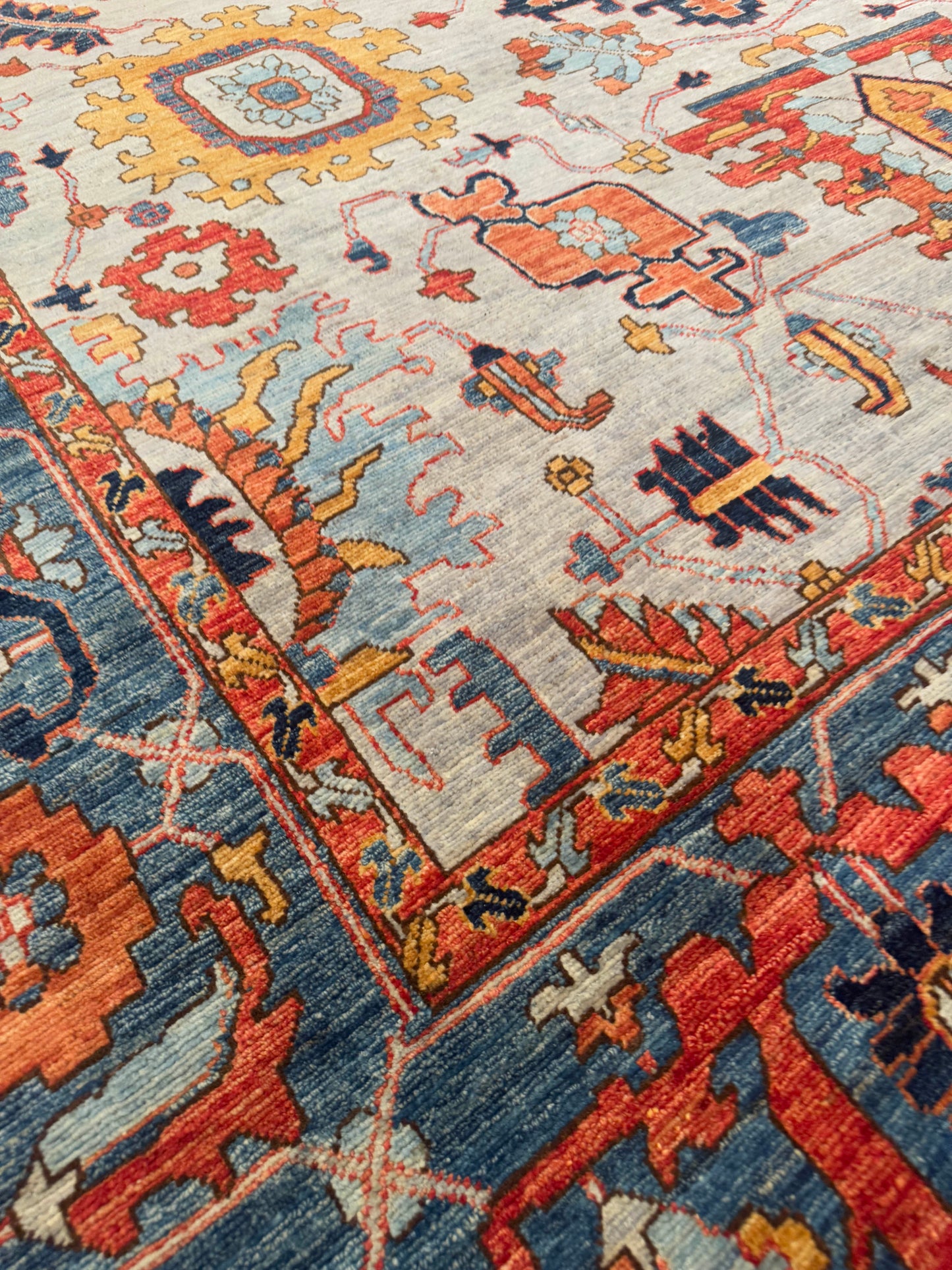 Ariana NJ1758 - 8.3 x 10.10