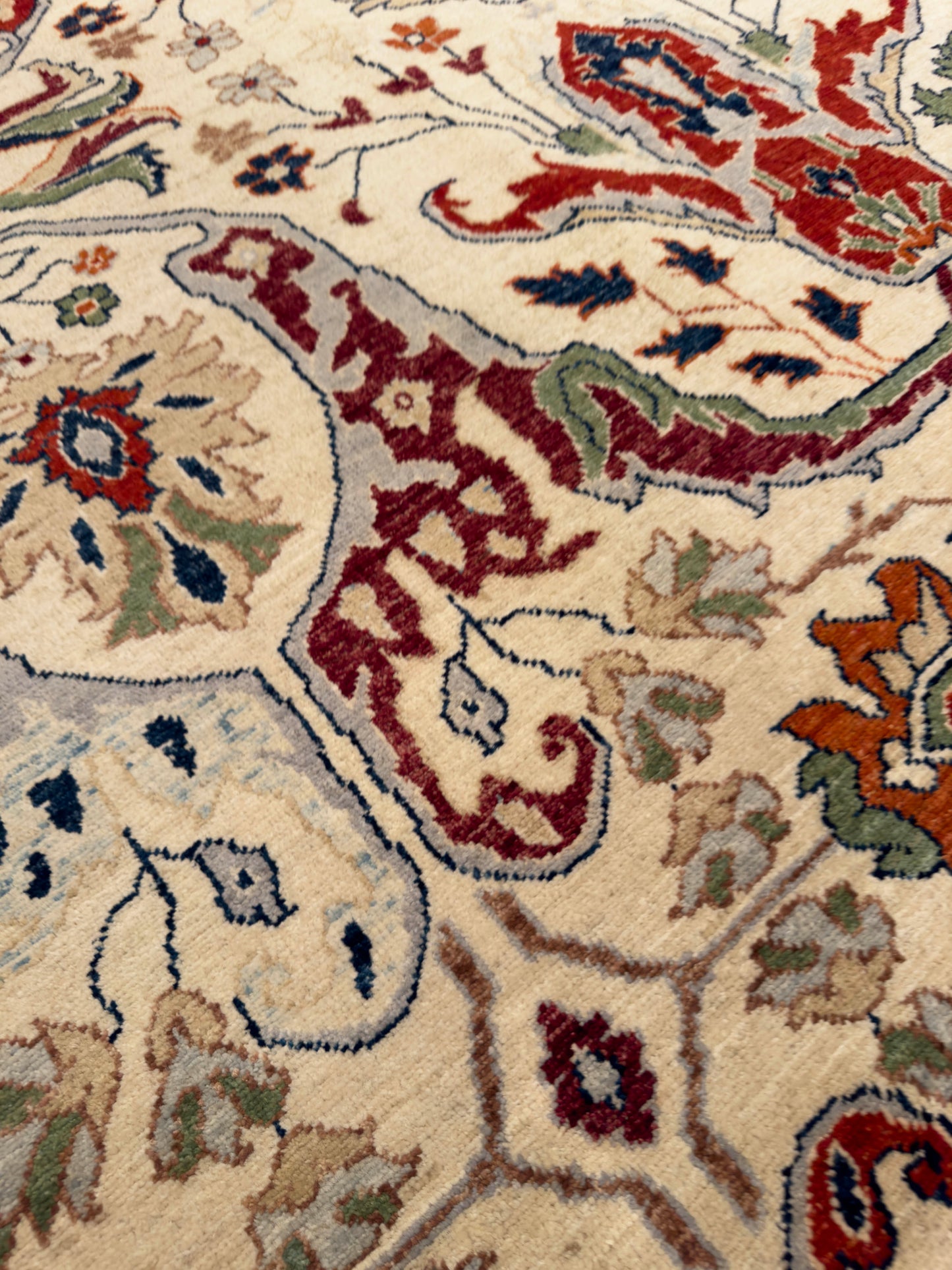 Tabriz NJ1782 - 9.2 x 11.9