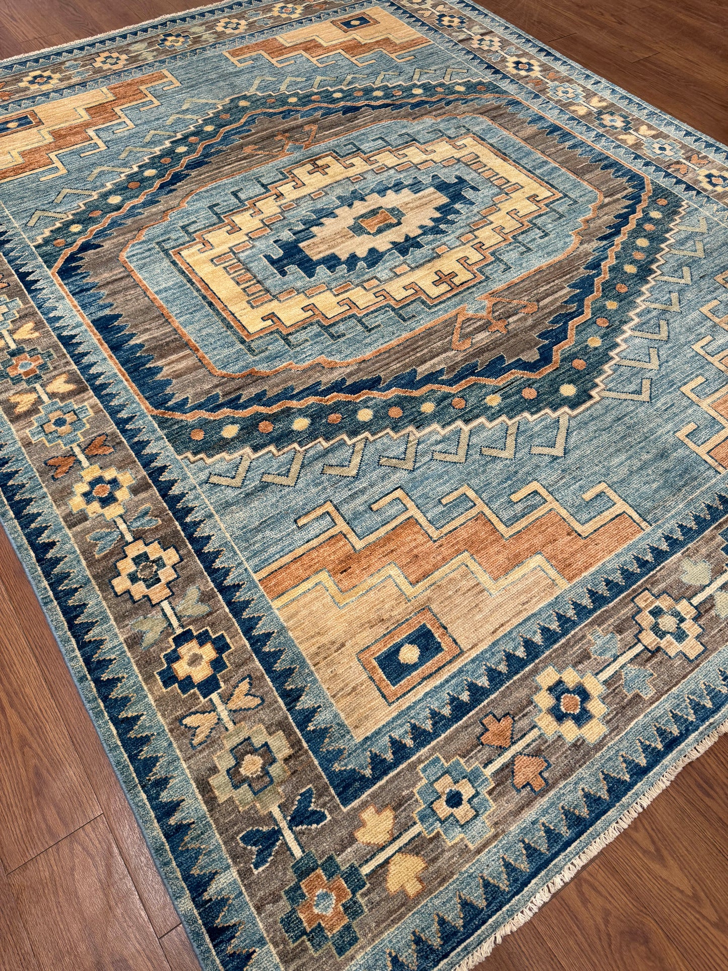 Kazak NJ1960 - 7.10 x 9.9