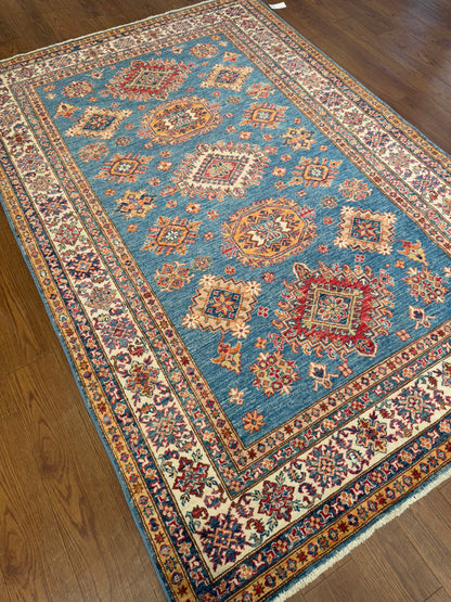 Kazak NJ2005 - 5.9 x 8.4