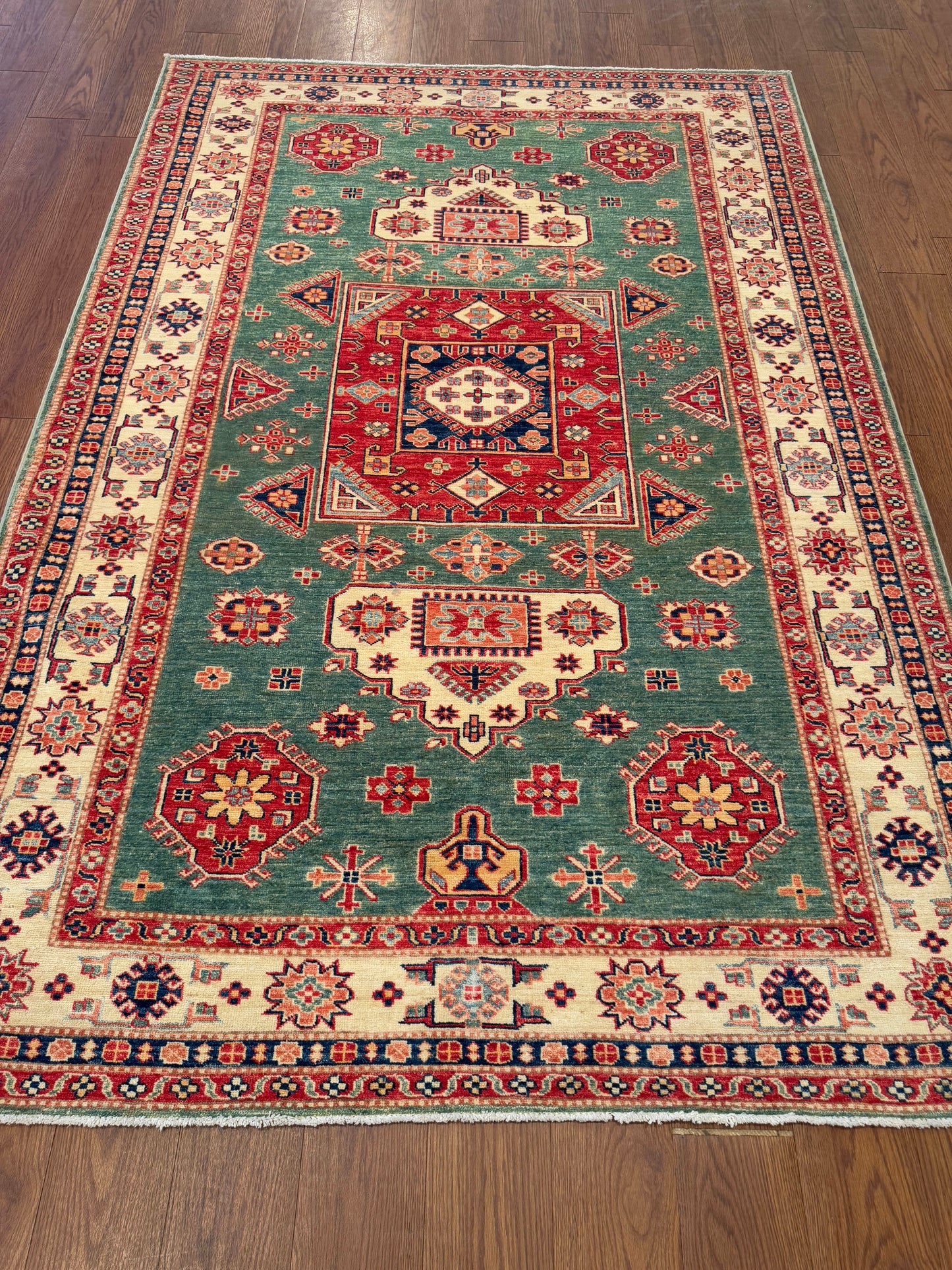 Kazak NJ2006 - 5.5 x 8