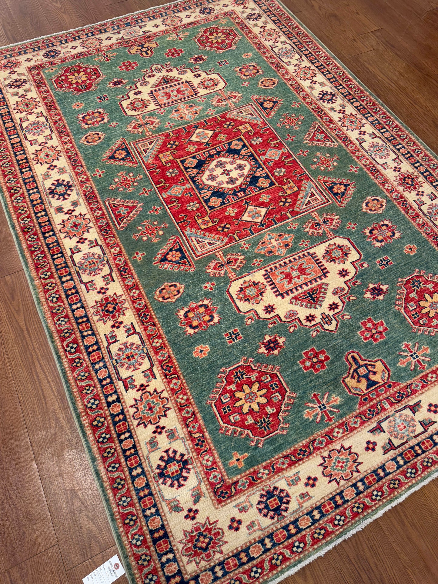 Kazak NJ2006 - 5.5 x 8