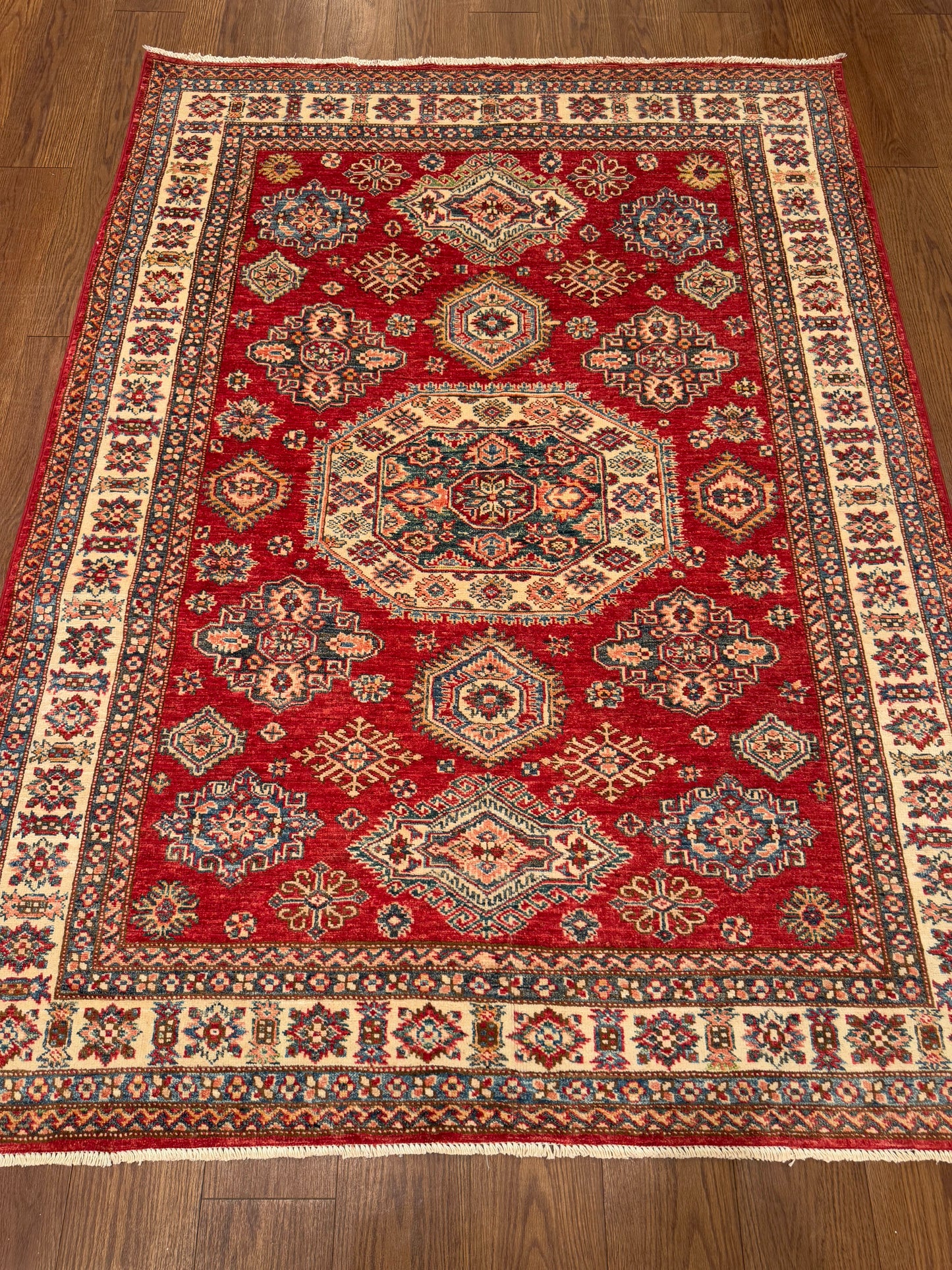 Kazak NJ2011 - 4.9 x 6.5