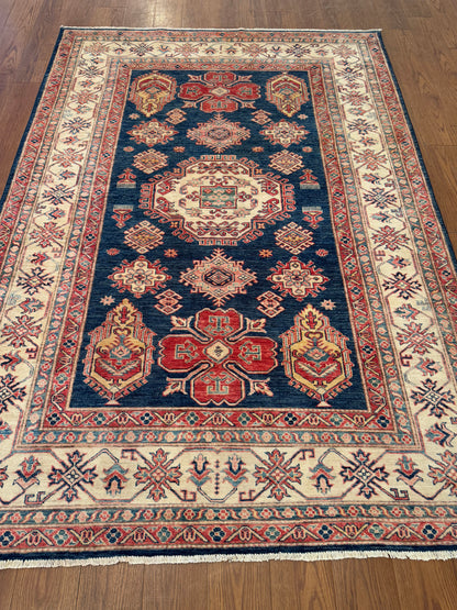 Kazak NJ2034 - 5.6 x 7.10