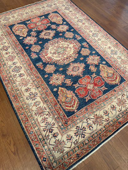 Kazak NJ2034 - 5.6 x 7.10