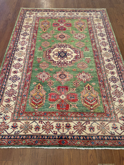 Kazak NJ2038 - 5.6 x 7.9