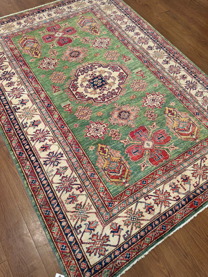 Kazak NJ2038 - 5.6 x 7.9