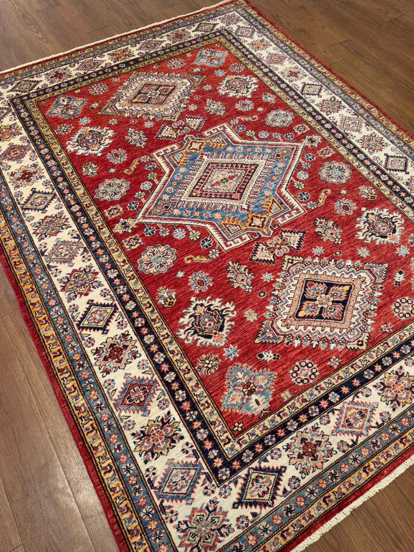 Kazak NJ2049 - 5.10 x 7.8
