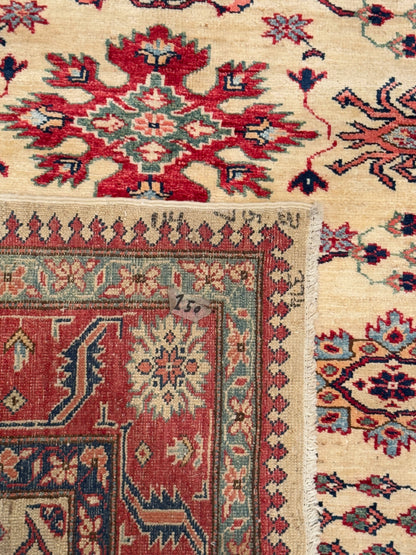 Kazak NJ2054 - 5.6 x 7.3