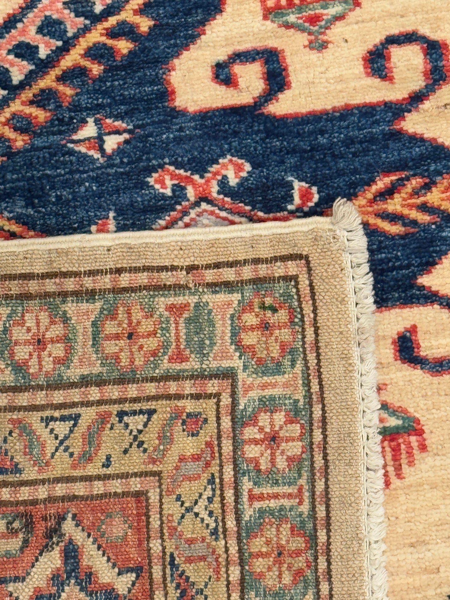 Kazak NJ2062 - 5 x 6.3