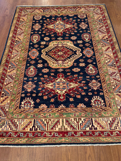 Kazak NJ2064 - 5.6 x 7.6