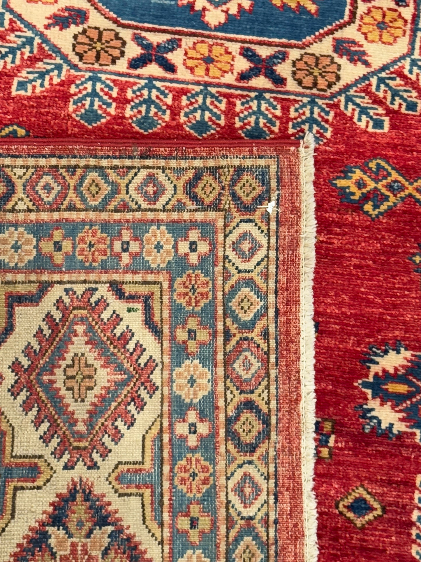 Kazak NJ2075 - 5.6 x 7.9