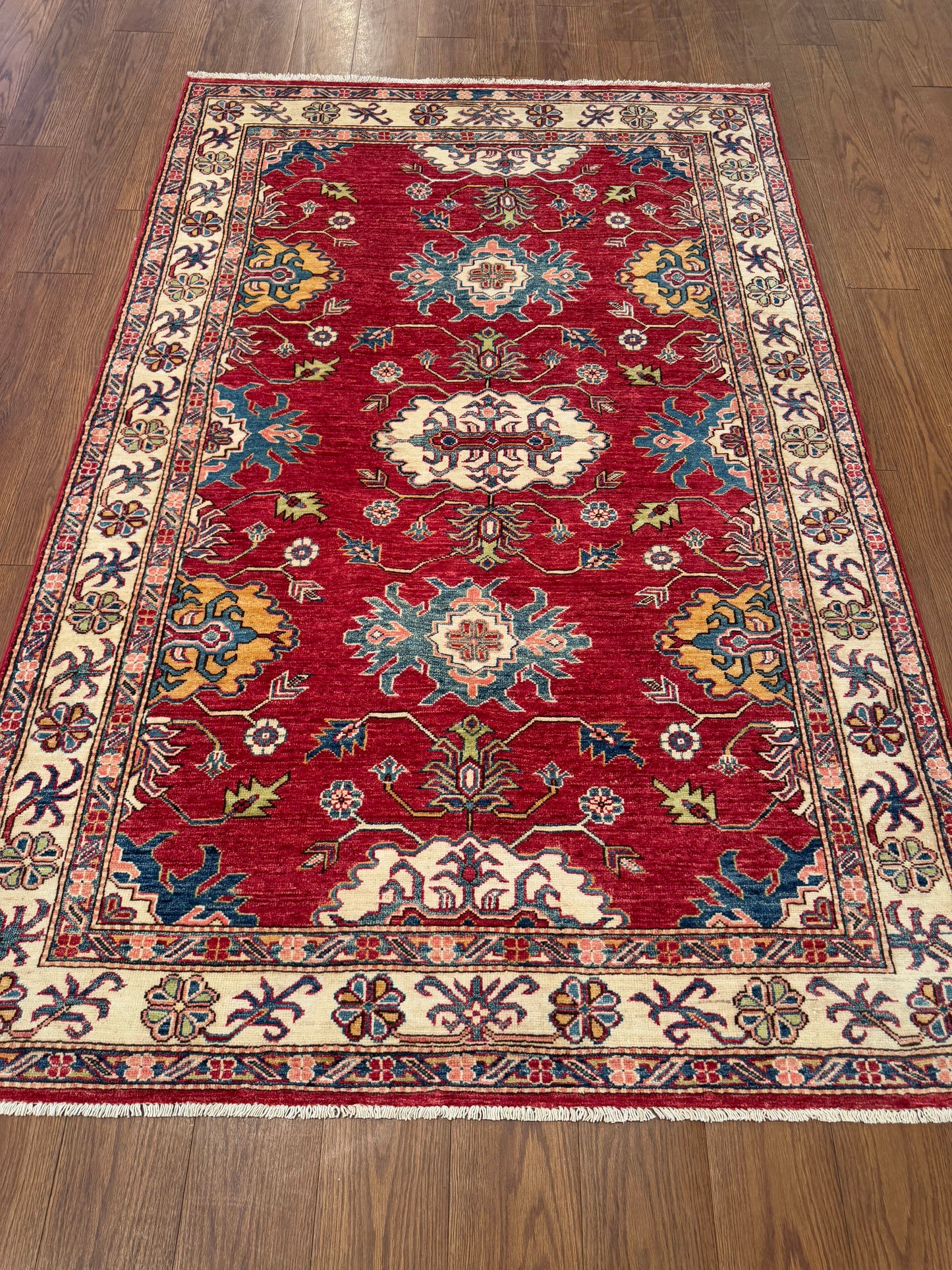 Kazak NJ2078 - 4.8 x 7.2