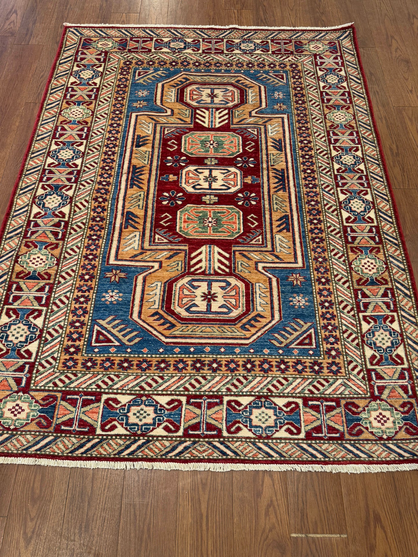 Kazak NJ2098 - 4.11 x 6.9