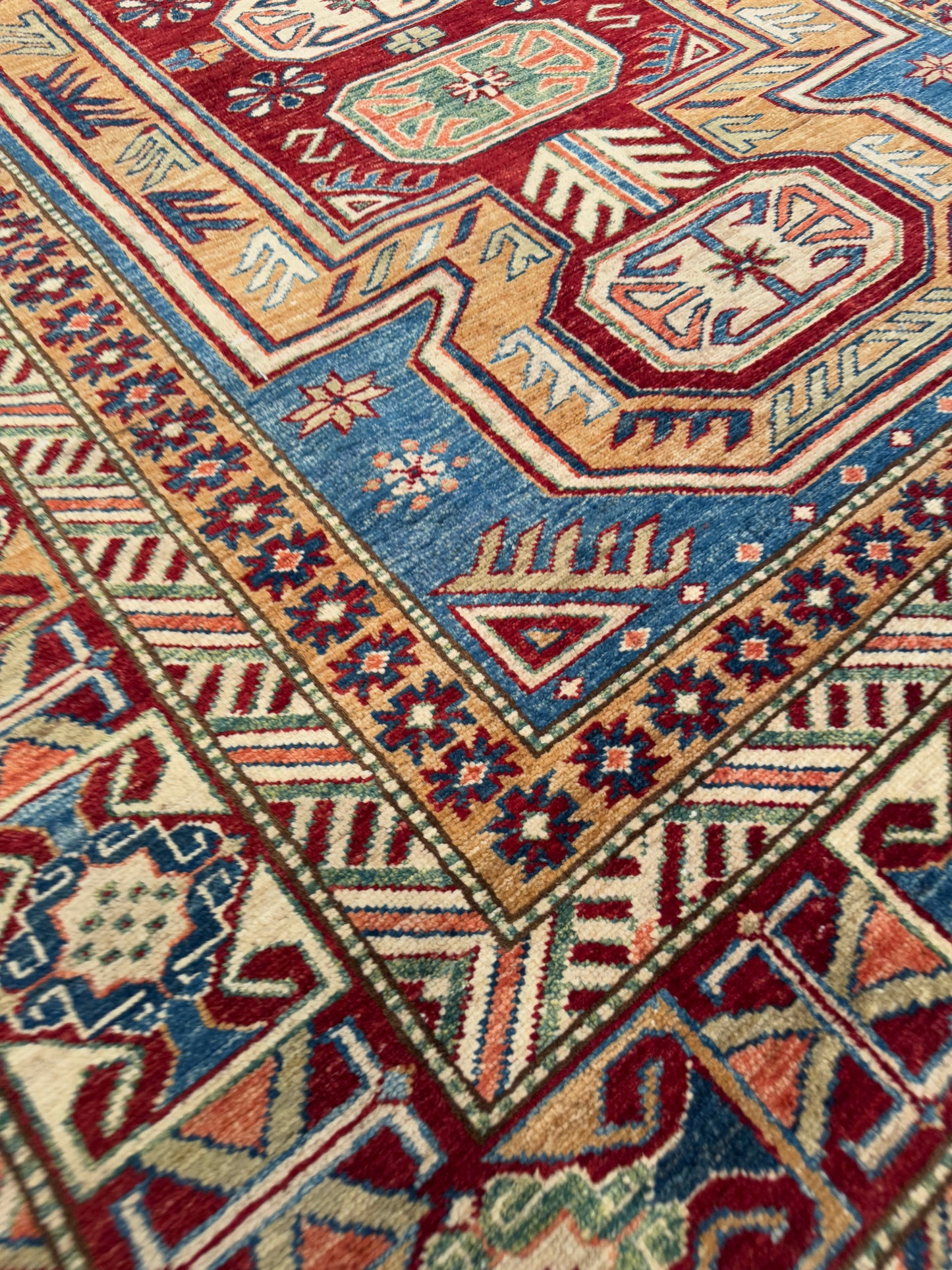 Kazak NJ2098 - 4.11 x 6.9