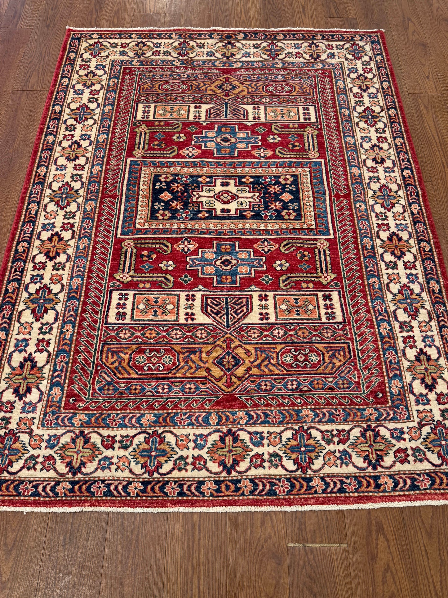 Tribal NJ2108 - 4.10 x 6.6