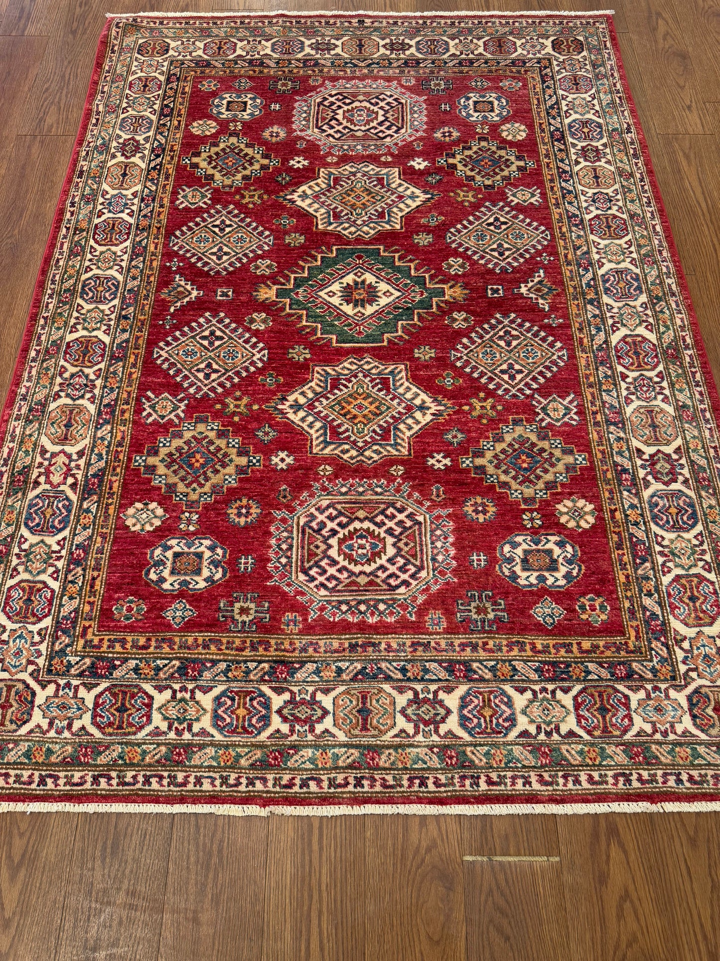 Kazak NJ2113 - 4.11 x 6.11