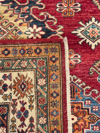 Kazak NJ2114 - 4.11 x 6.9