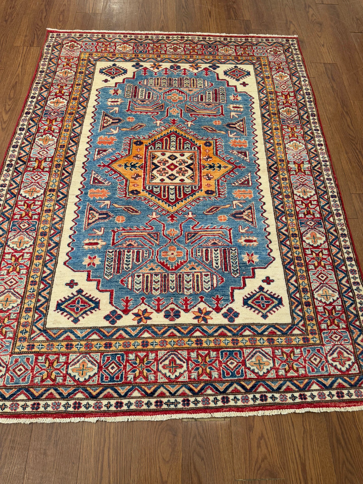 Kazak NJ2115 - 4.11 x 6.7