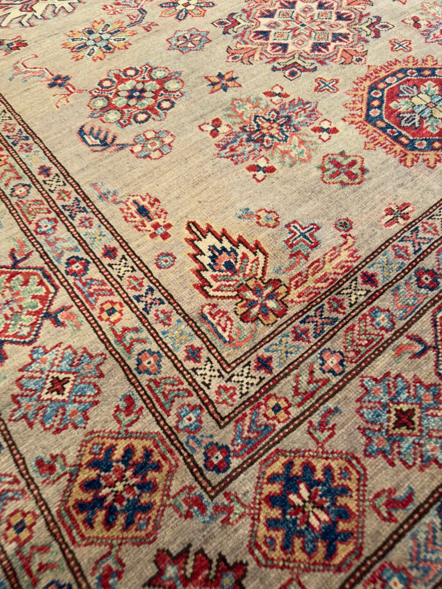 Kazak NJ2122 - 4.11 x 6.10