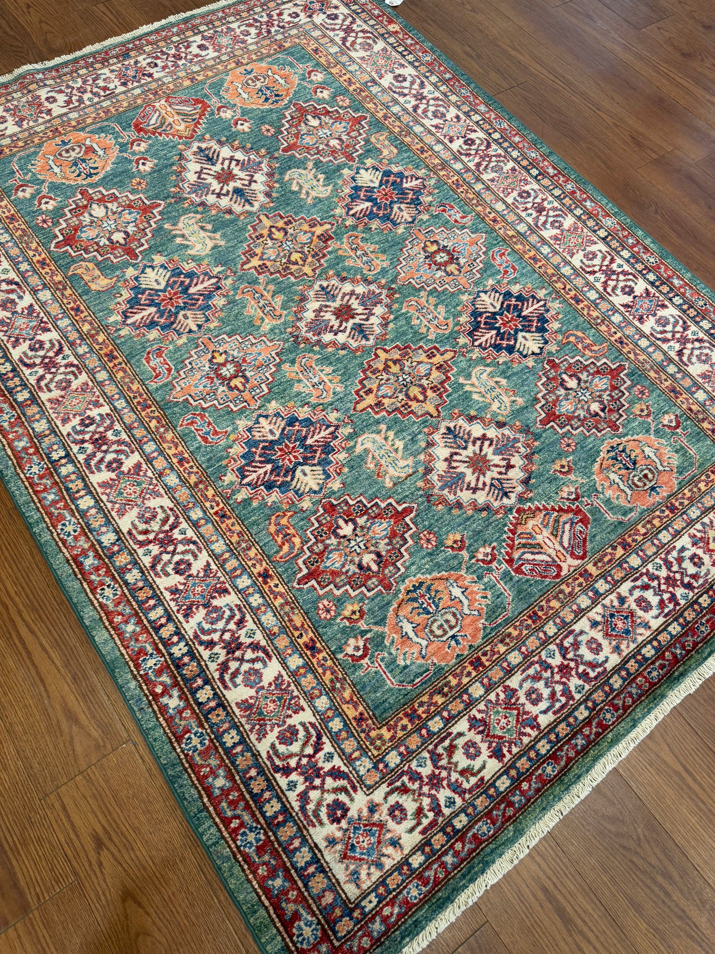 Kazak NJ2130 - 5 x 6.11