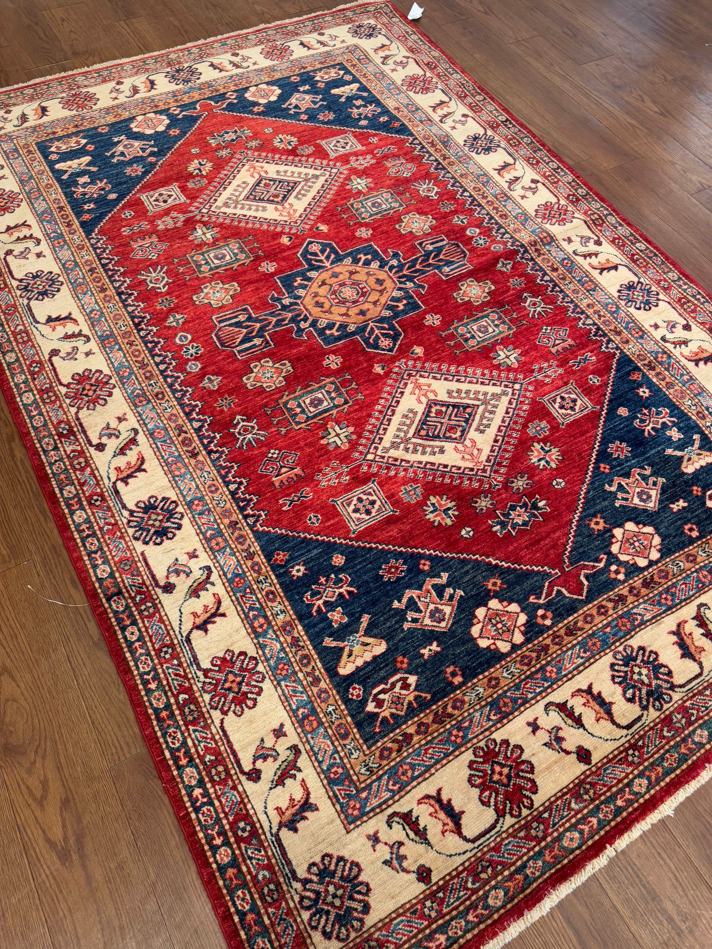 Kazak NJ2138 - 5.6 x 8.3