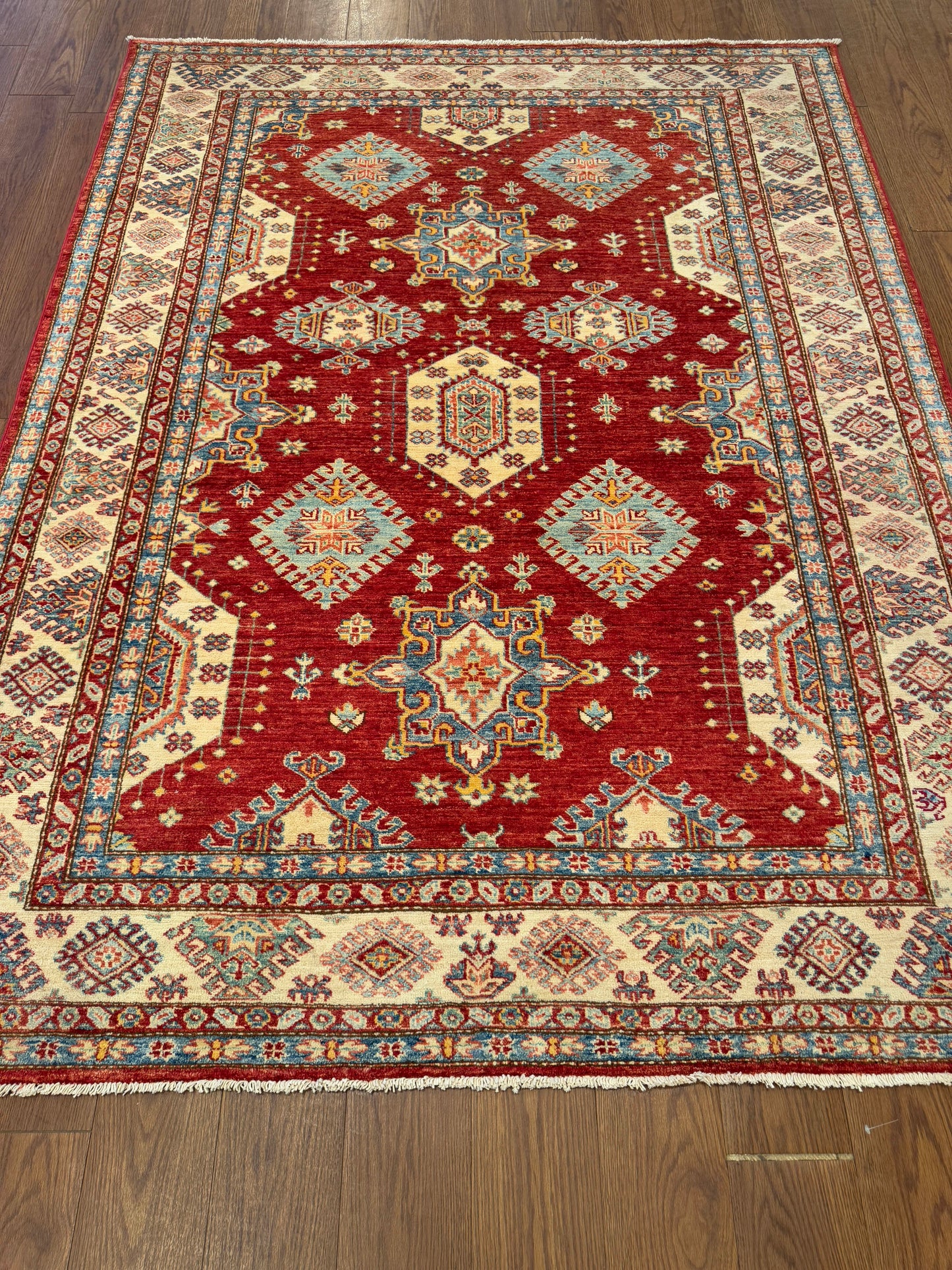 Kazak NJ2150 - 5.7 x 7.5