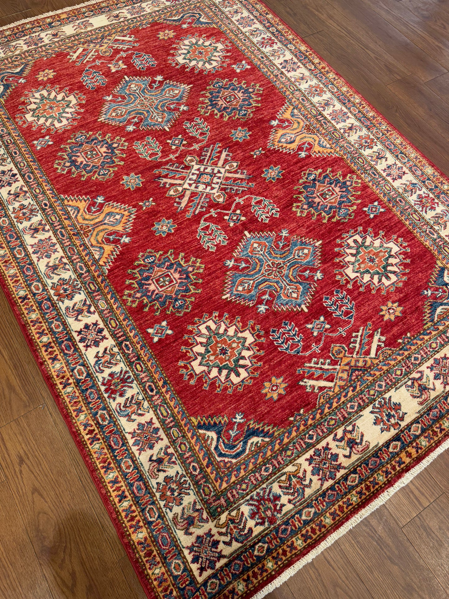 Kazak NJ2152 - 5 x 7.4
