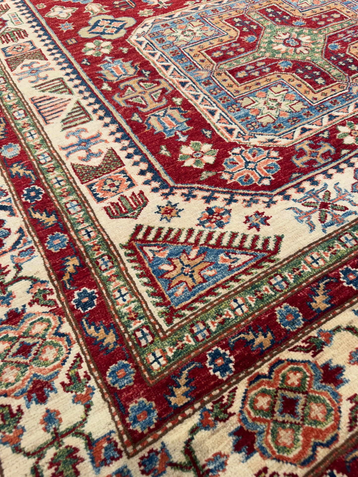 Kazak NJ2178 - 5.11 x 9.5