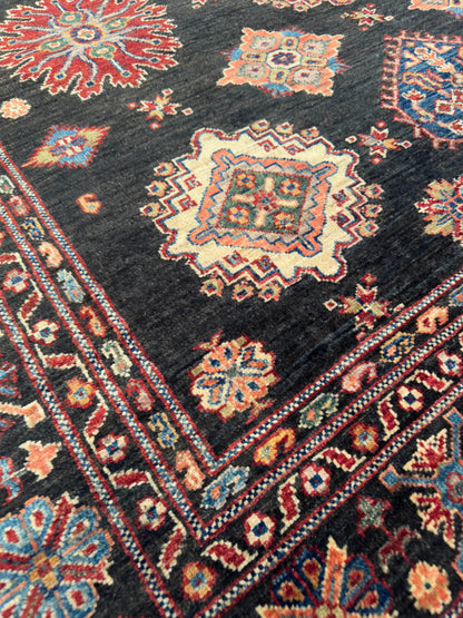 Kazak NJ2185 - 5.10 x 8.3