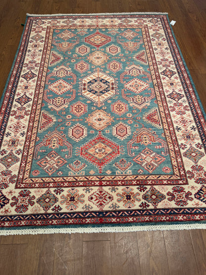Kazak NJ2305 - 5.6 x 7.8