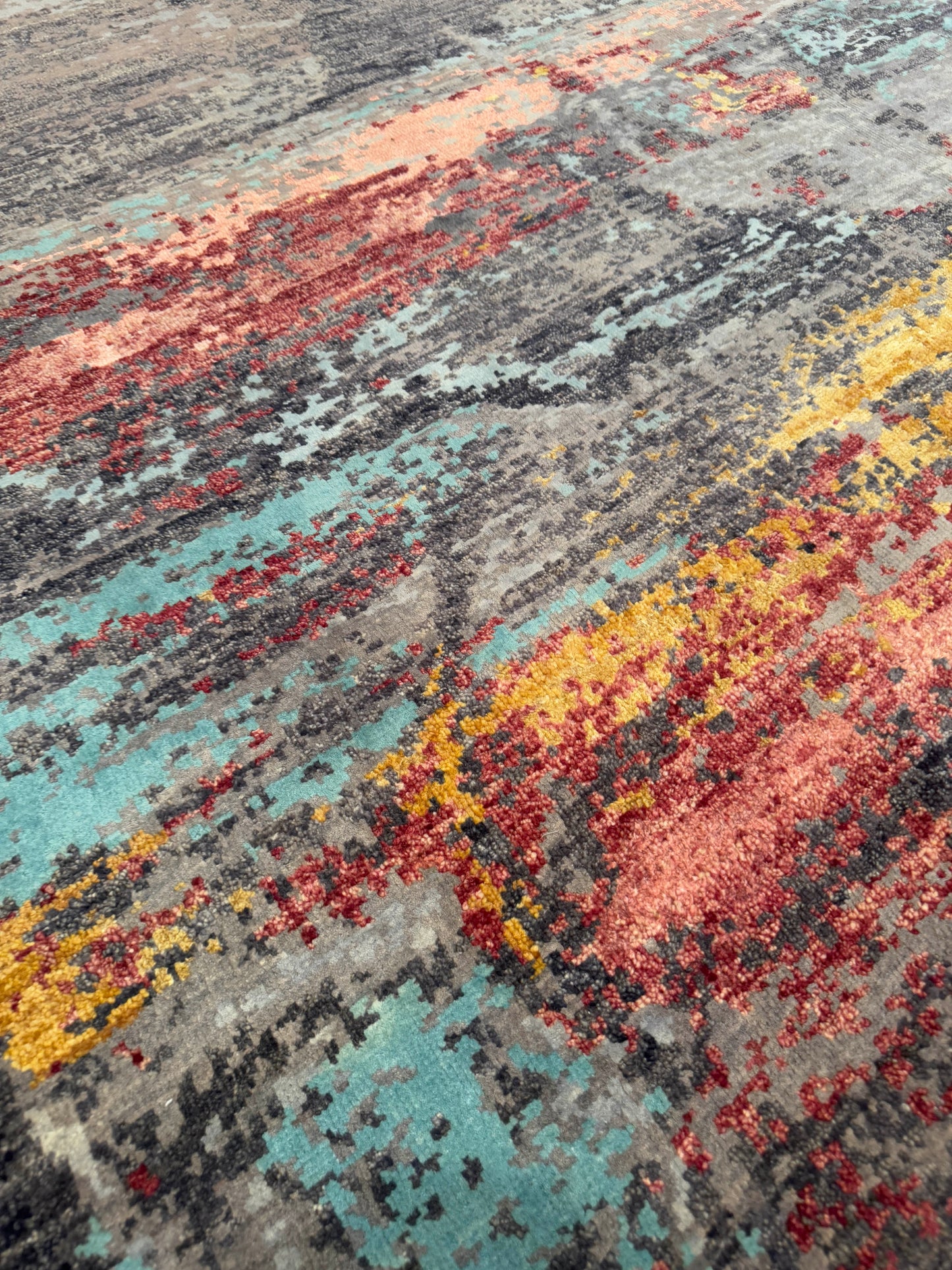 Abstract NJ2366 - 6.1 x 8.10