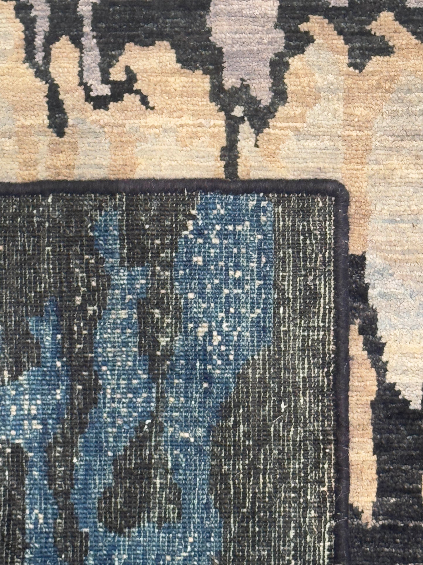 Abstract NJ2367 - 5.11 x 8.9