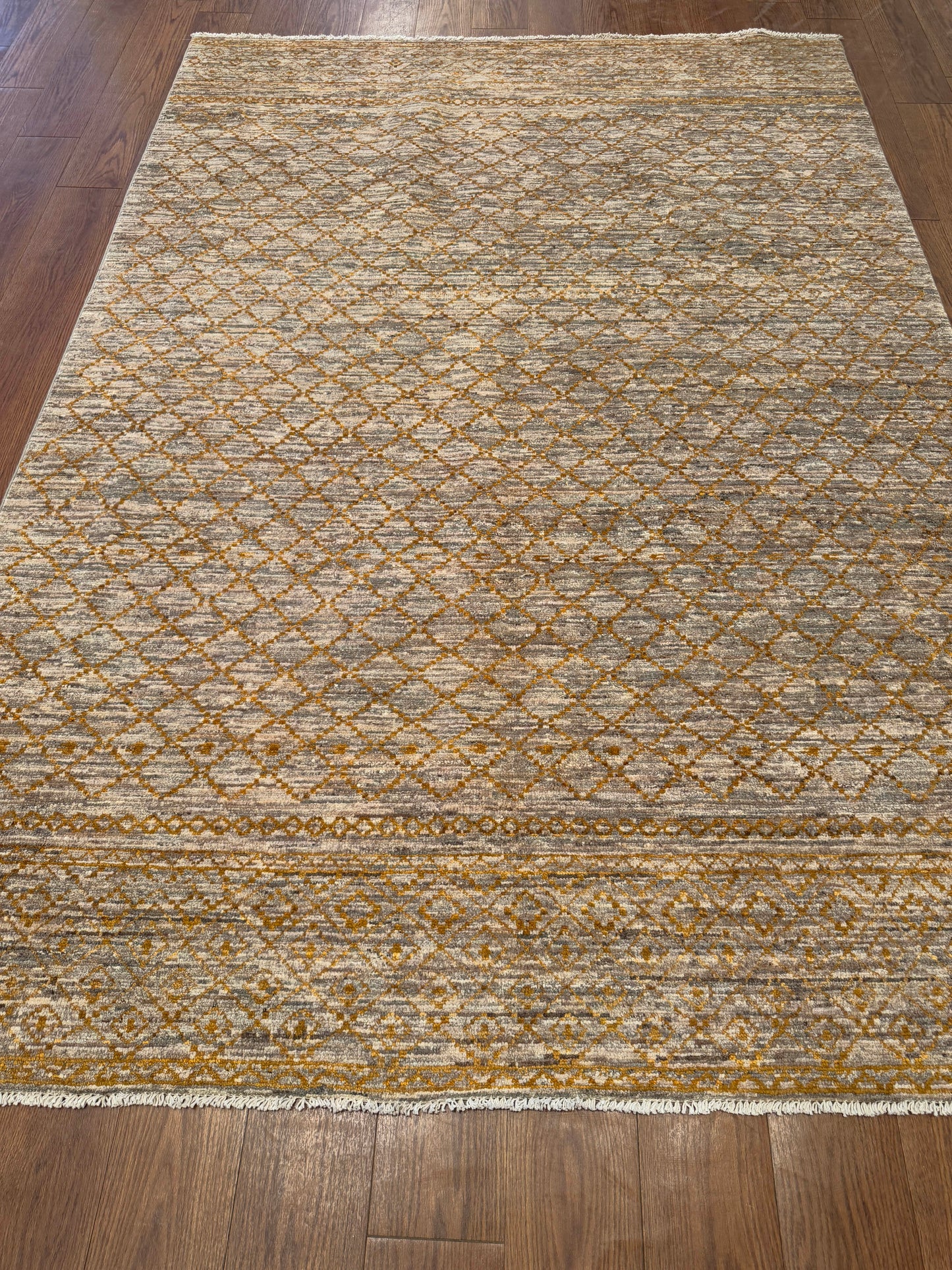 Moroccan NJ2382 - 5.9 x 8.4