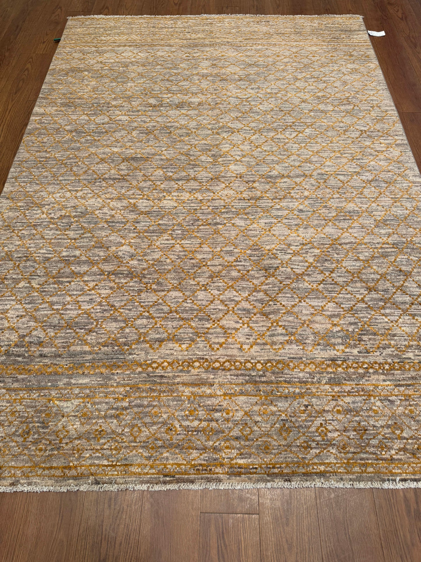 Moroccan NJ2382 - 5.9 x 8.4