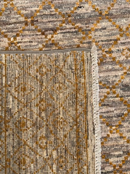 Moroccan NJ2382 - 5.9 x 8.4