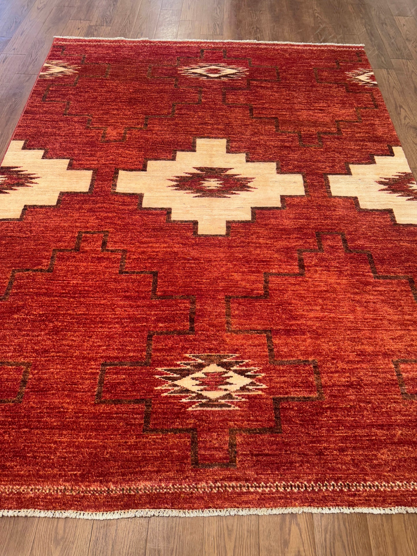Tribal NJ2391 - 6.6 x 8.9