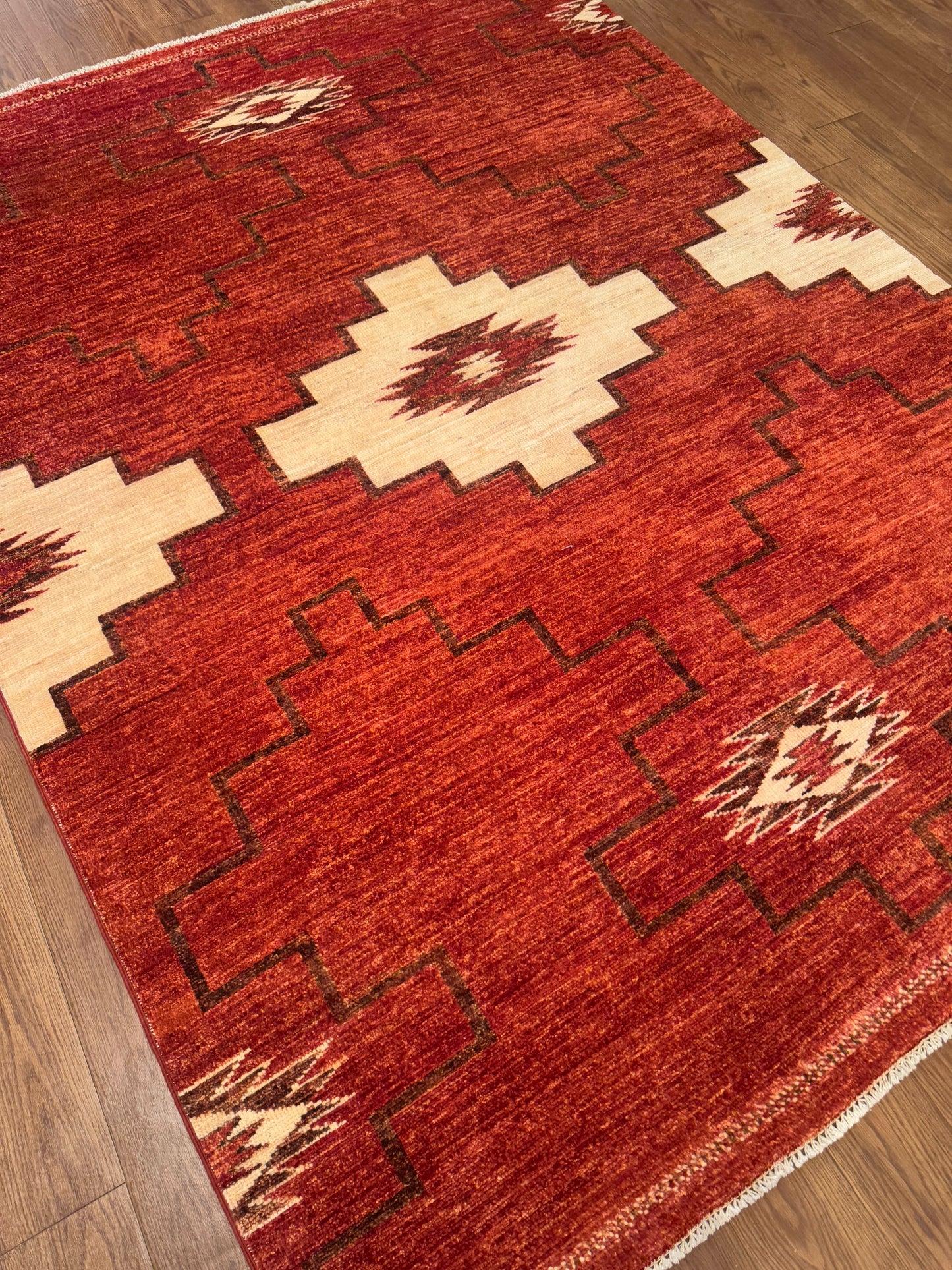 Tribal NJ2391 - 6.6 x 8.9