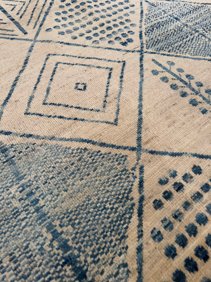 Moroccan NJ2982 - 9.7 x 13.7