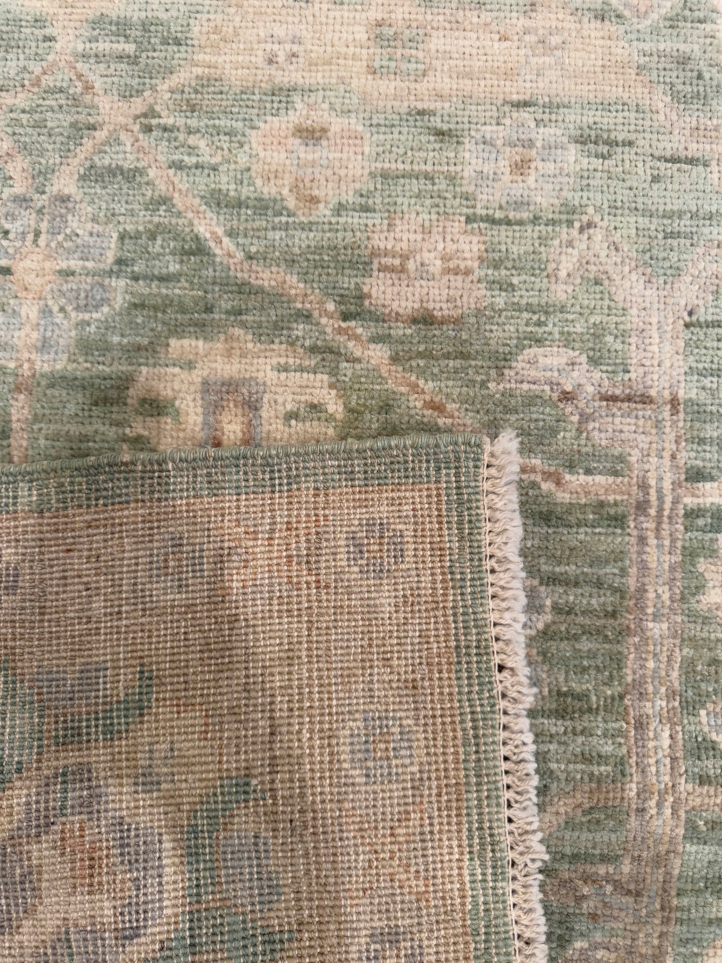 Oushak NJ3766 - 7.11 x 9.10