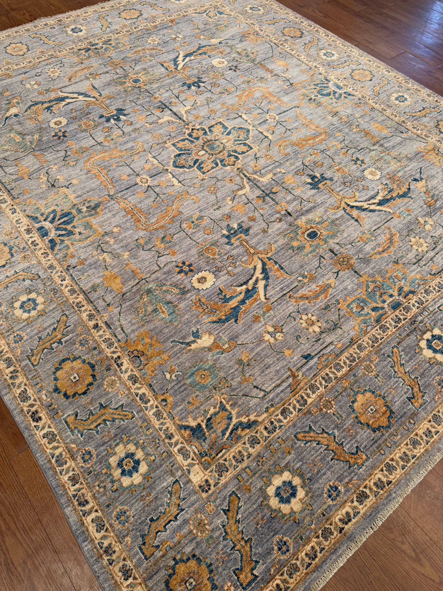 Oushak NJ3777 - 8.3 x 9.8