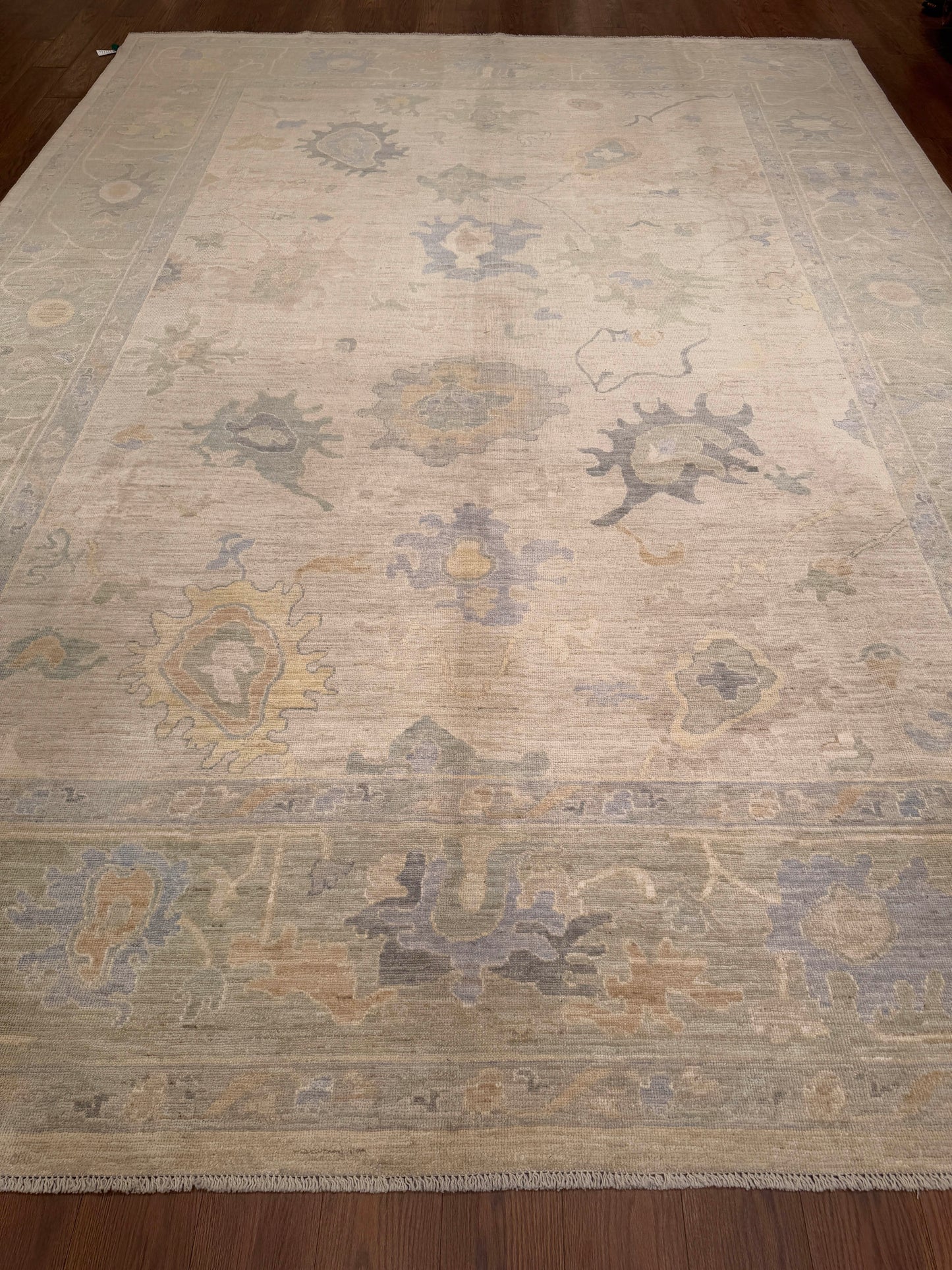 Oushak NJ3785 - 10.1 x 13.11