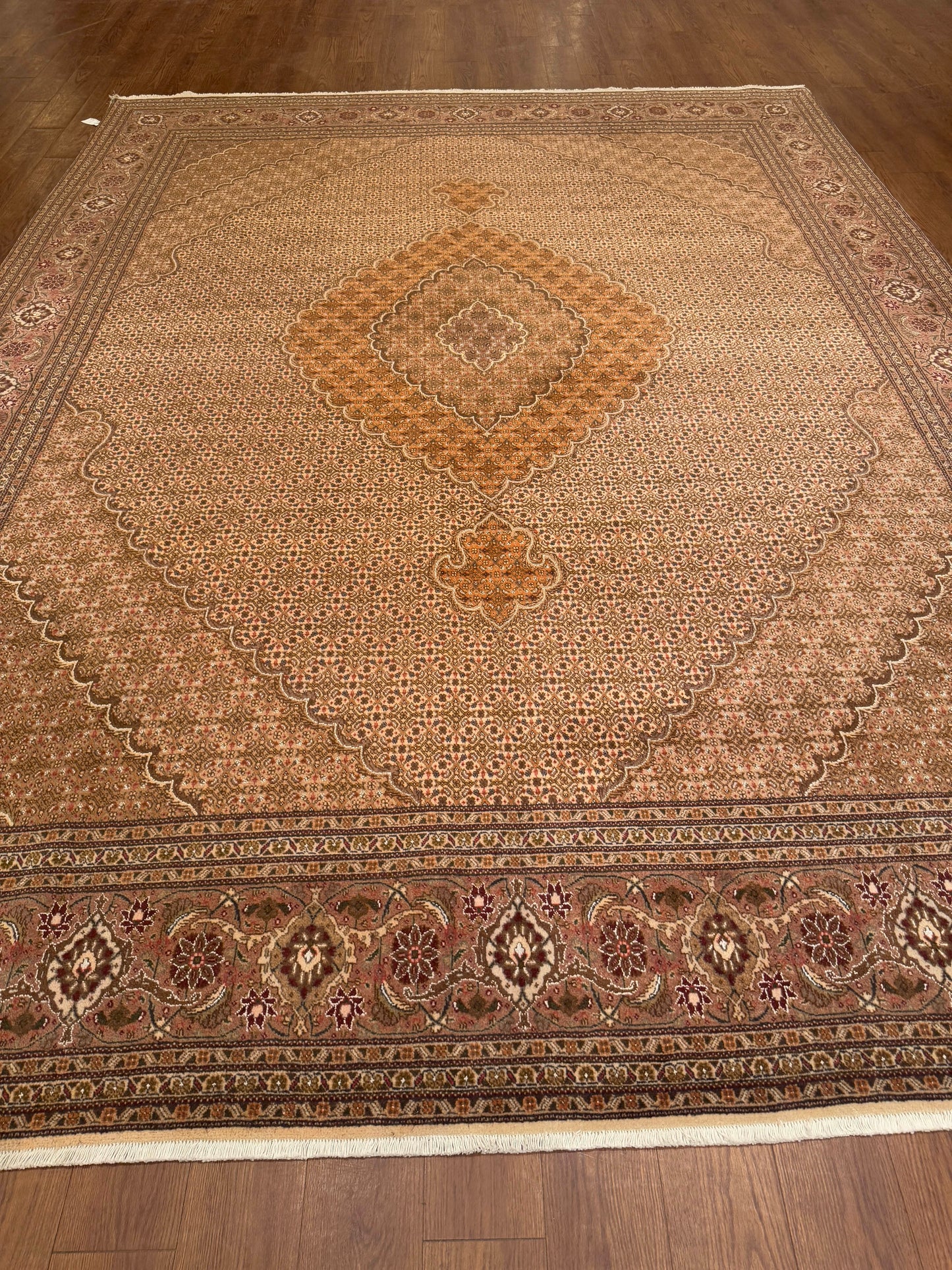 Tabriz NJ7109 - 9.8 x 13.1