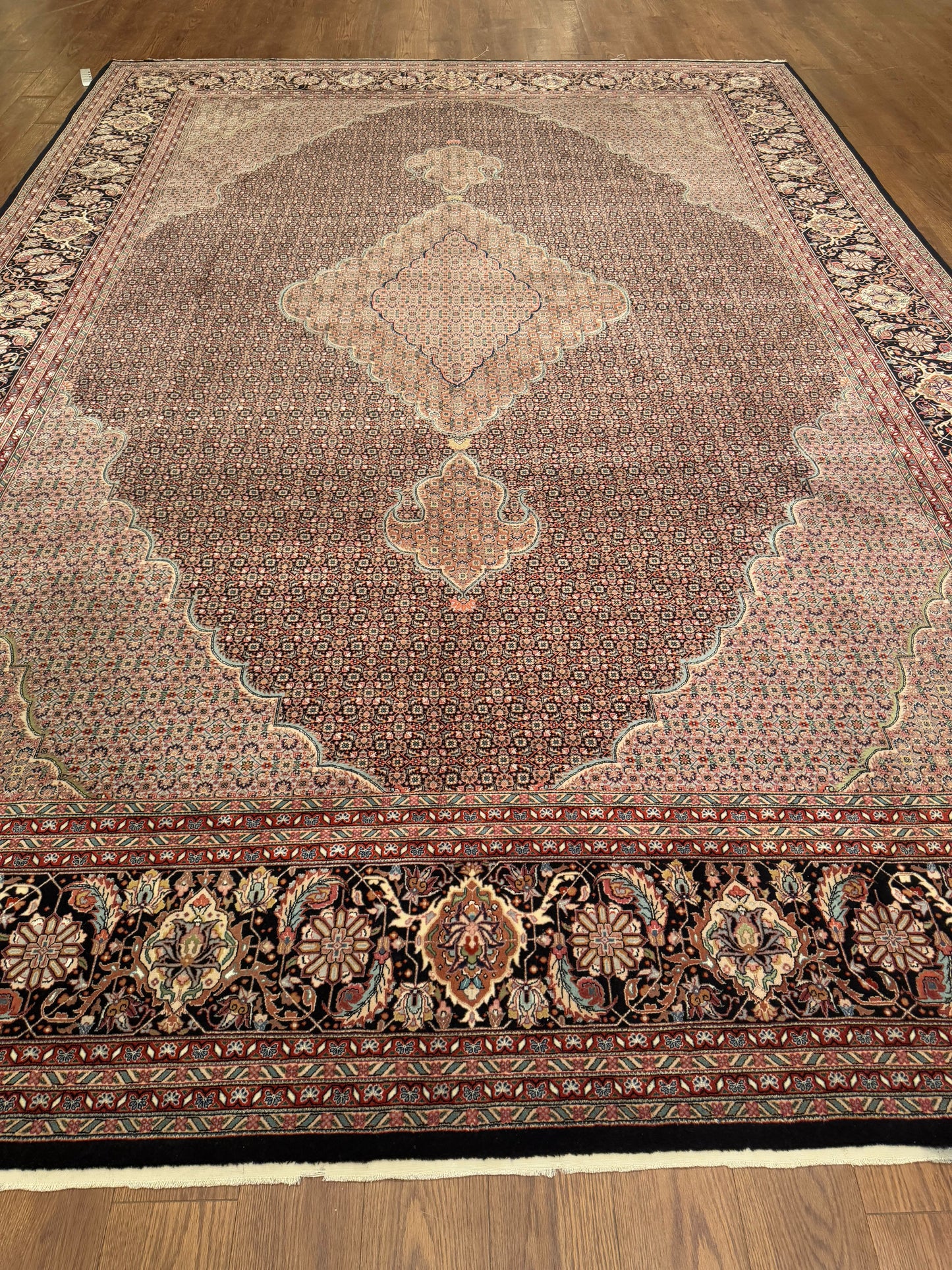 Tabriz NJ7122 - 9.10 x 14.6